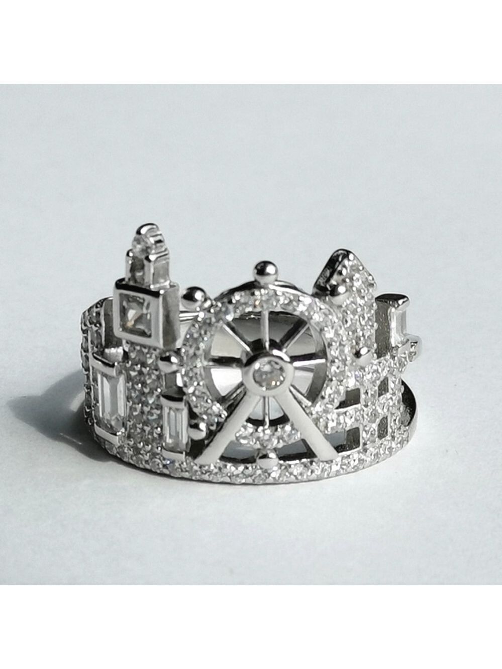 London Skyline sterling silver cz ring size 7 🆕